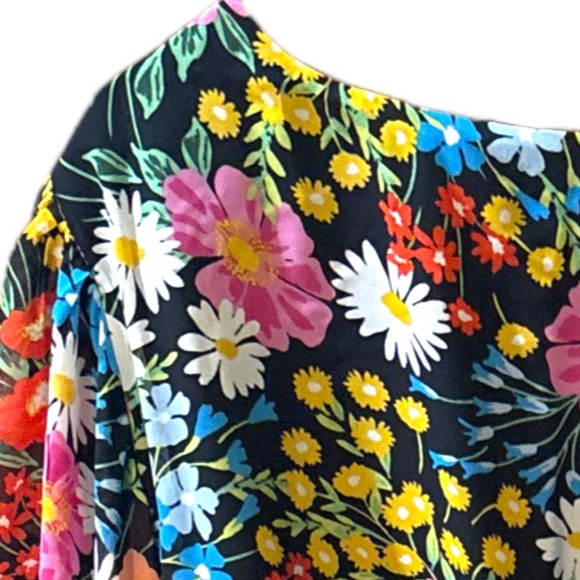 Sugarlips Lupita Floral Ways Balloon Sleeve Blouse - Picture 10 of 16